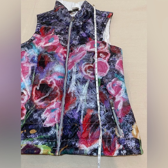 Dolcezza abstract floral vest   NWT - Picture 7 of 8